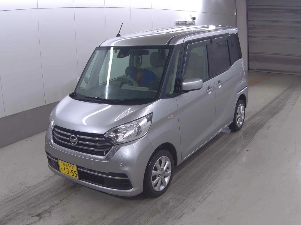 Nissan Dayz Roox B21A 2018